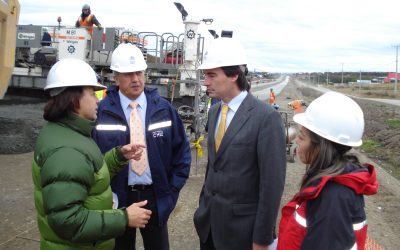 Intendente (s) visitó las obras ampliación de pista entre Punta Arenas y el Aeropuerto