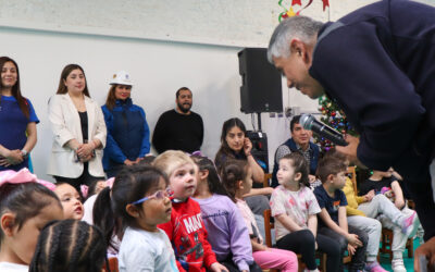 Gobierno aborda con comunidad educativa del Jardín Infantil Vientos del Sur el avance del parque urbano que se desarrolla en la Población Raúl Silva Henríquez