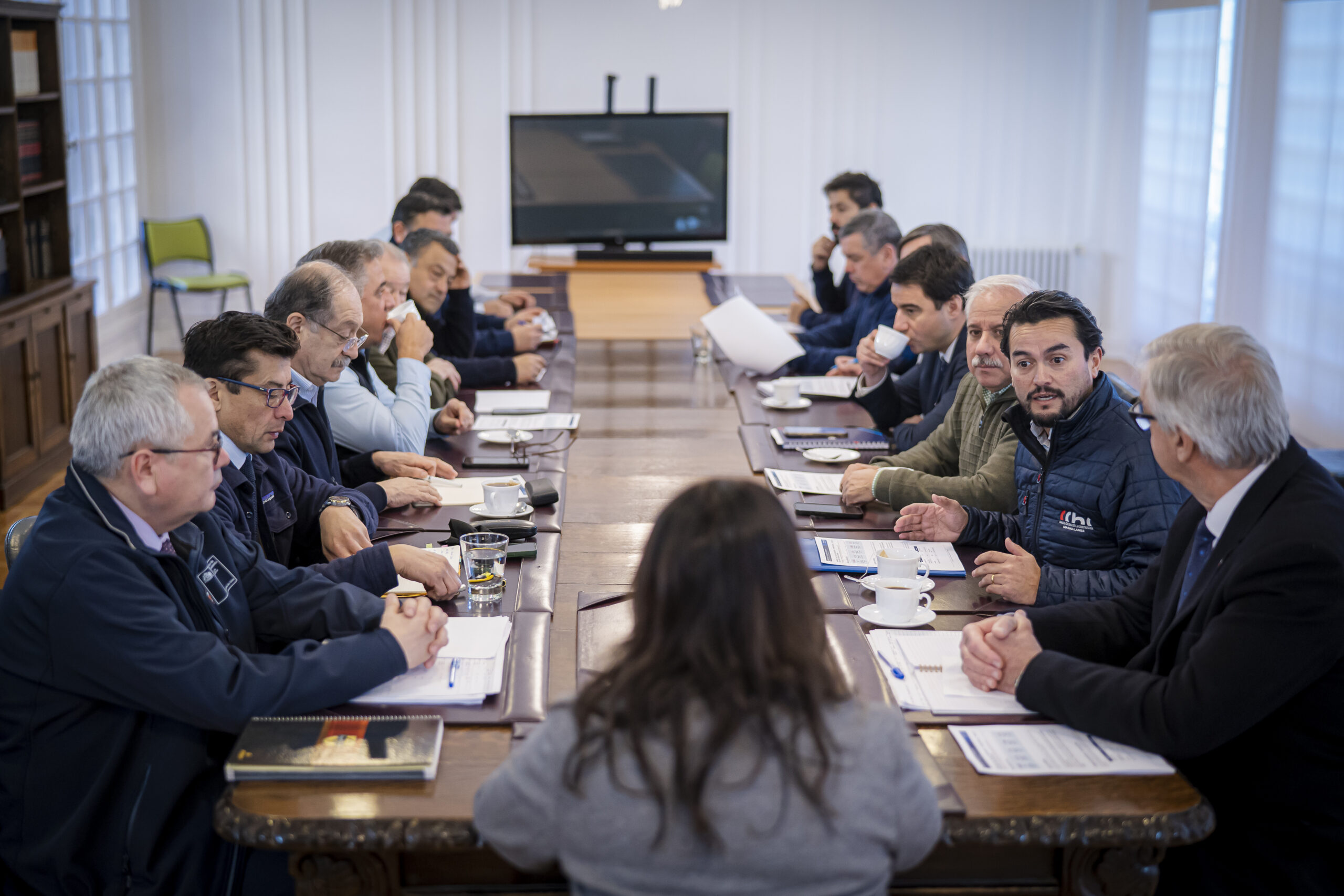 Gobierno y CChC fortalecen coordinación público-privada para impulsar cartera de proyectos en la región